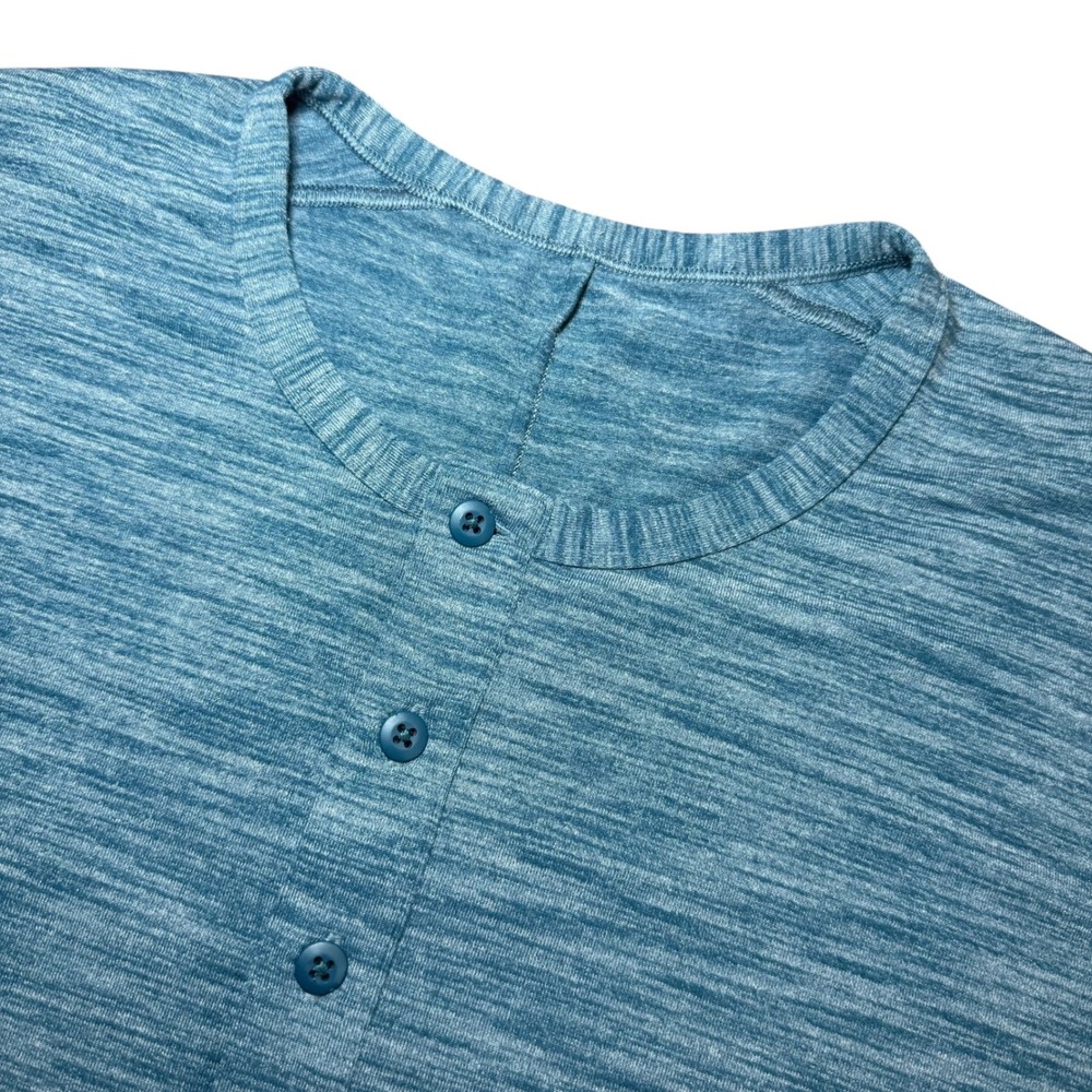 Lululemon Mens M Metal Vent Tech Long Sleeve Henley Blue Space Dye Heathered Top